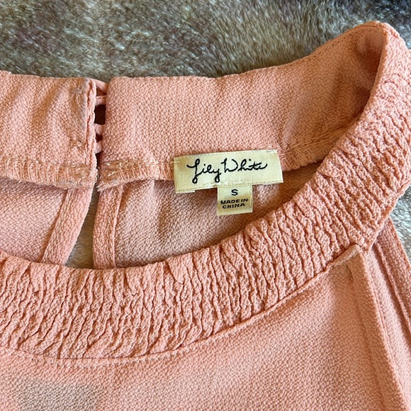 2 Peach Colored Dress Tops Size S - Picture 6 of 14